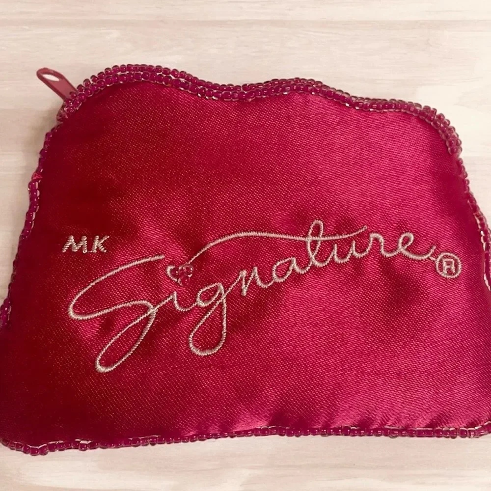 Mary Kay coin purse, pink red and gold dead beads embellished, zipper top